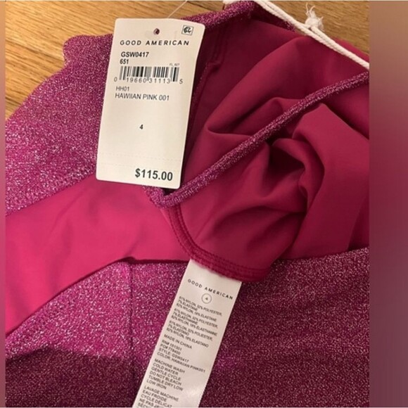 GOOD AMERICAN 90’s HOT SHOULDER ONE PIECE SWIMSUIT IN HAWAIIAN PINK NWT - Picture 2 of 5